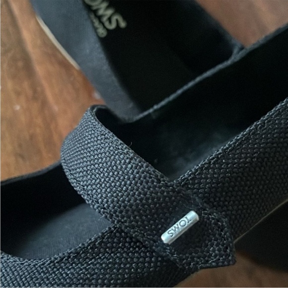NWT Toms Women's Bianca Canvas Mary Jane Flats - Picture 6 of 6